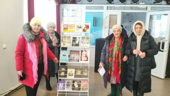 photo_5264714428781892265_y