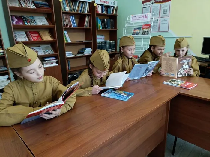 И помнит мир спасенный