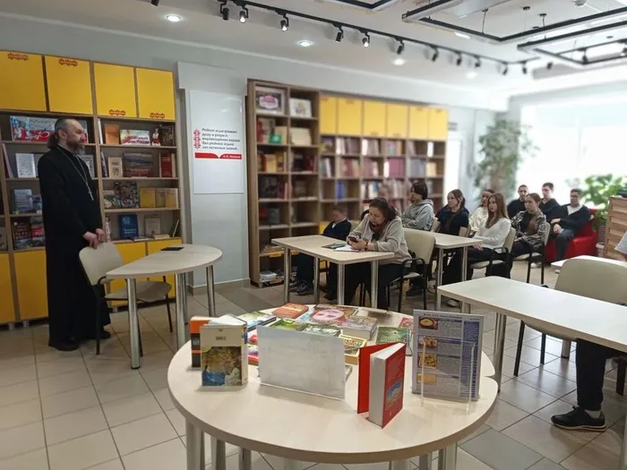 f3eb0a15-53a6-498d-b203-4e27a8f11440